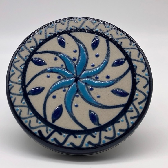 Servin Mexico Pottery Trinket Dish with Cover - Beautiful Colors! Signed GTO - Picture 13 of 13